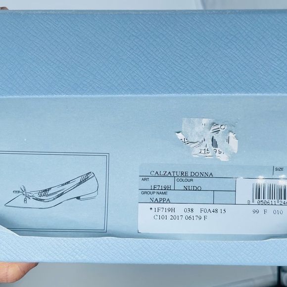 Prada Beige/Nude leather logo embellished bowtie pointed toe ballerina flats 41 - Picture 14 of 14